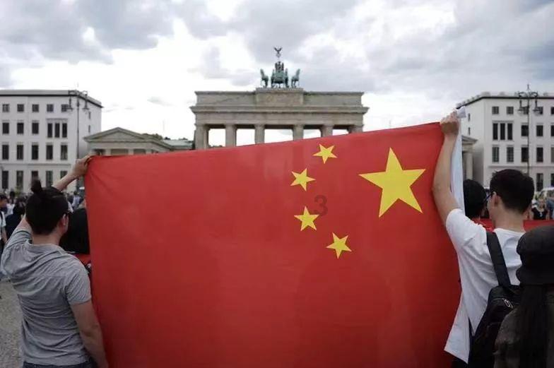 天气热了还要坚持泡脚么？游戏画面